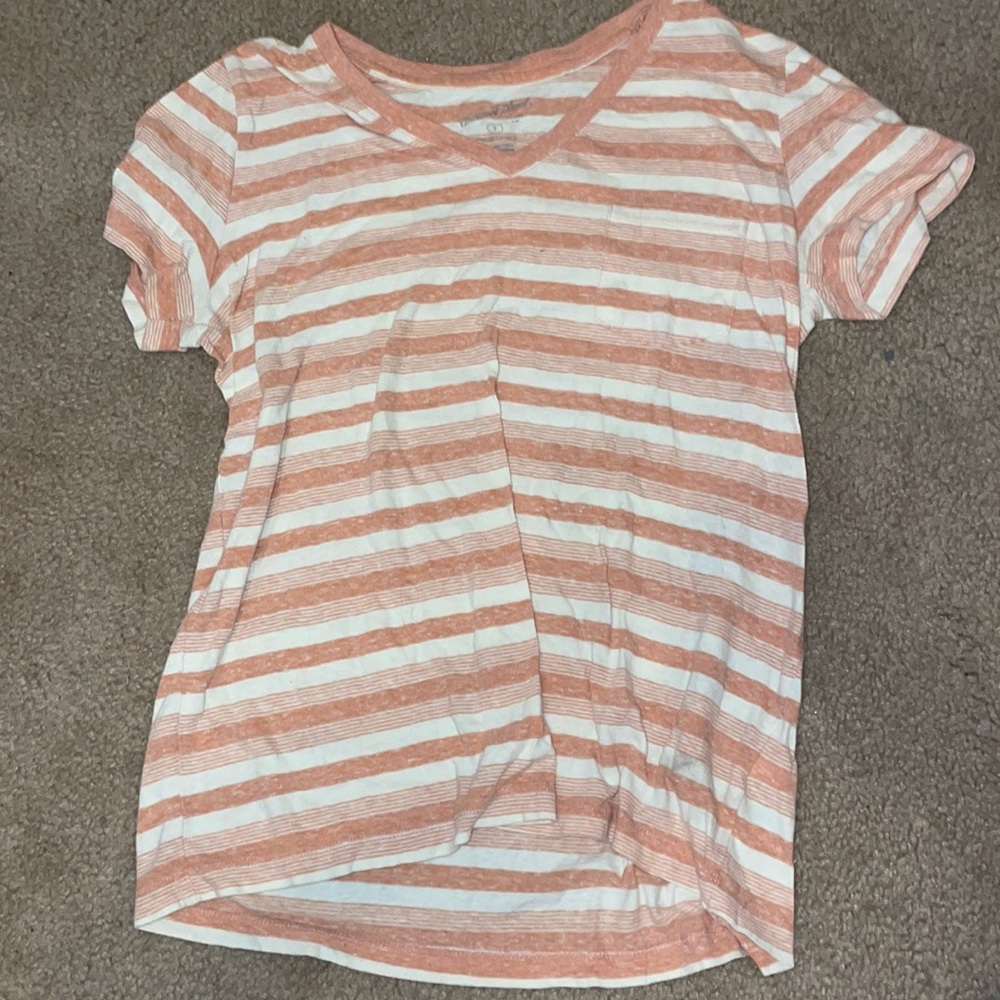 v neck t shirt
